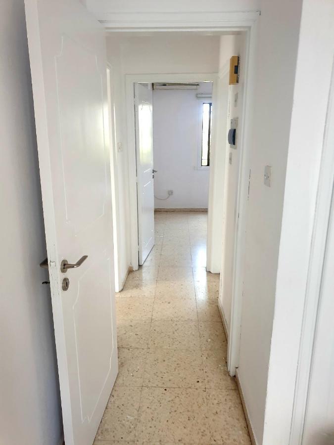 Spacious 2 Bedroom Appartment Near Mall -Internet 1Gbps Paphos Eksteriør bilde